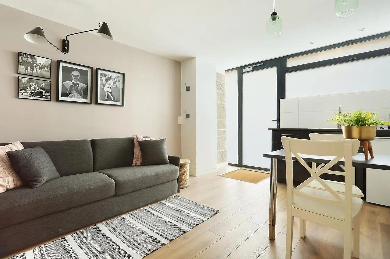 Apartment Rent A - Chenier Paradise *